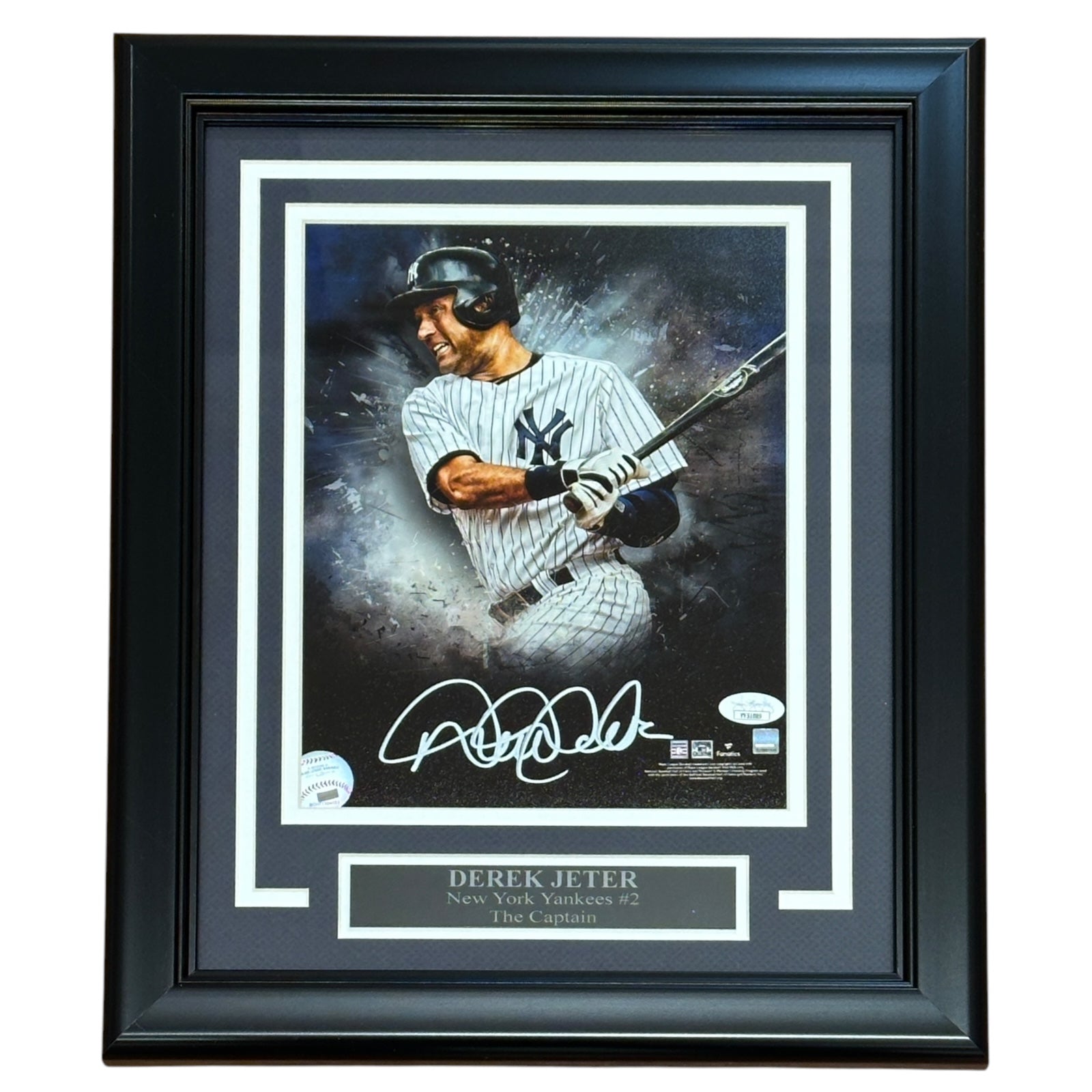 Derek Jeter Autographed New York Yankees (Spotlight) Deluxe Framed 8x10 Photo - JSA