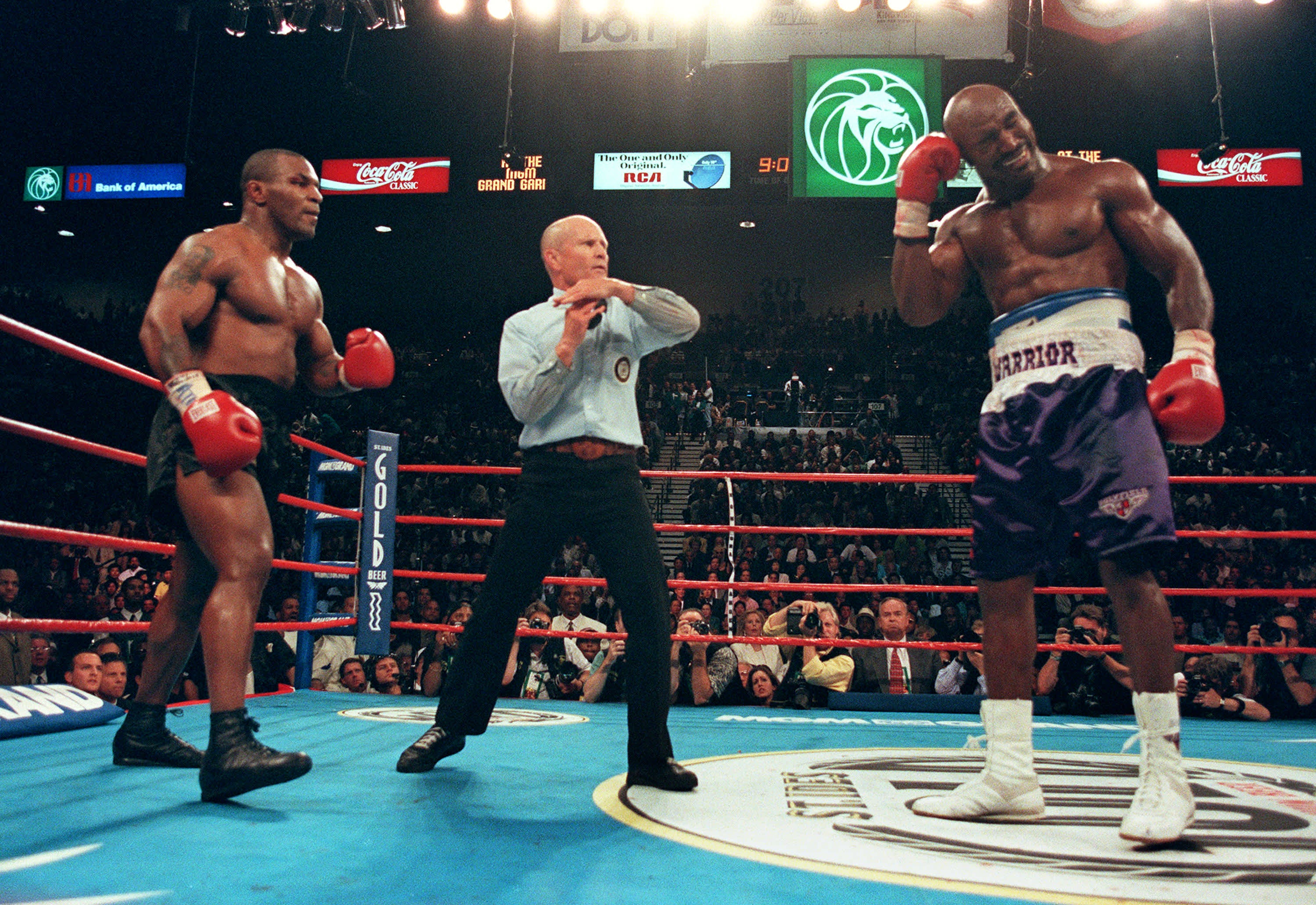 PRESALE - MIKE TYSON SIGNED Vs. HOLYFIELD 16x20 PHOTO