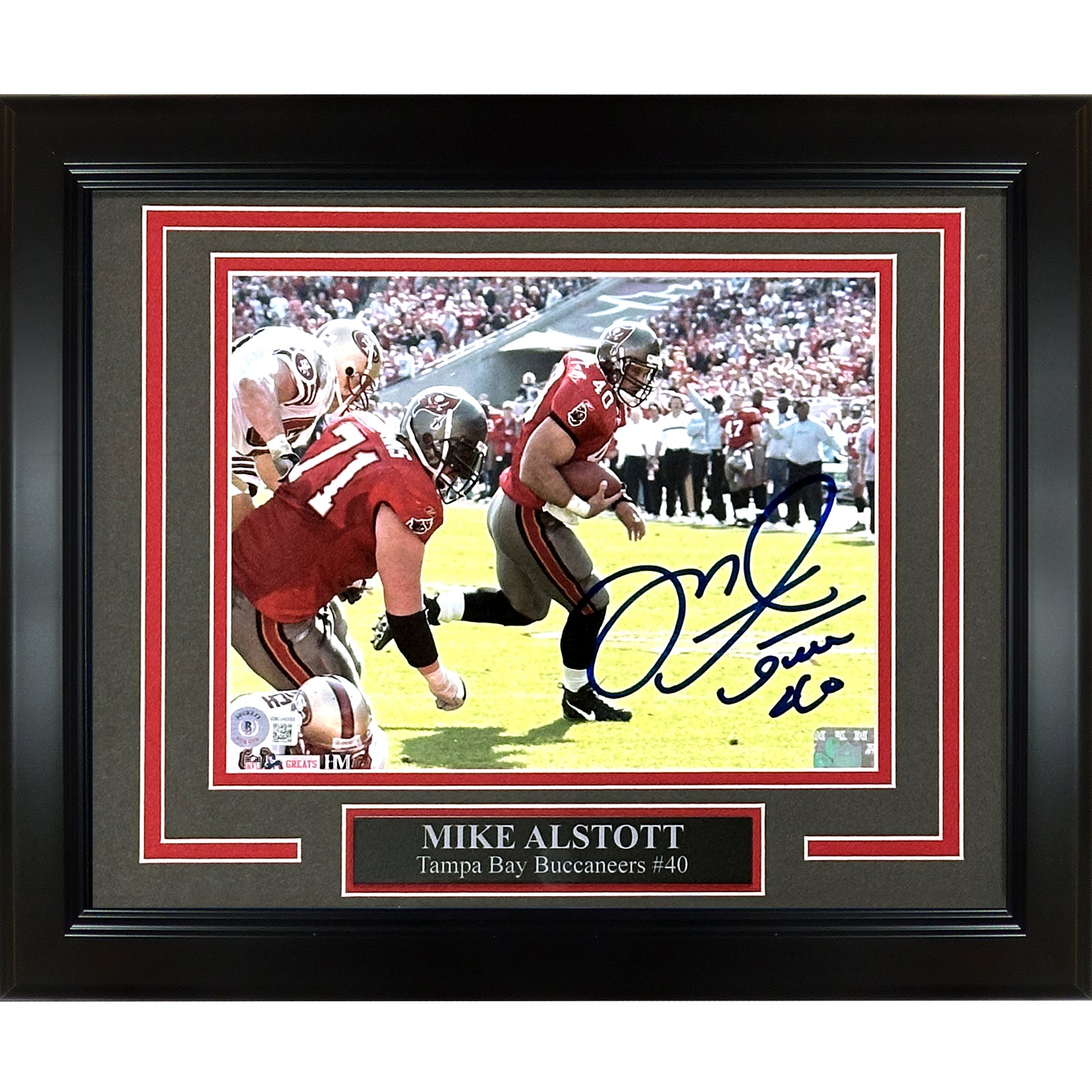 Mike Alstott Autographed Tampa Bay Buccaneers Deluxe Framed 8x10 Photo Beckett