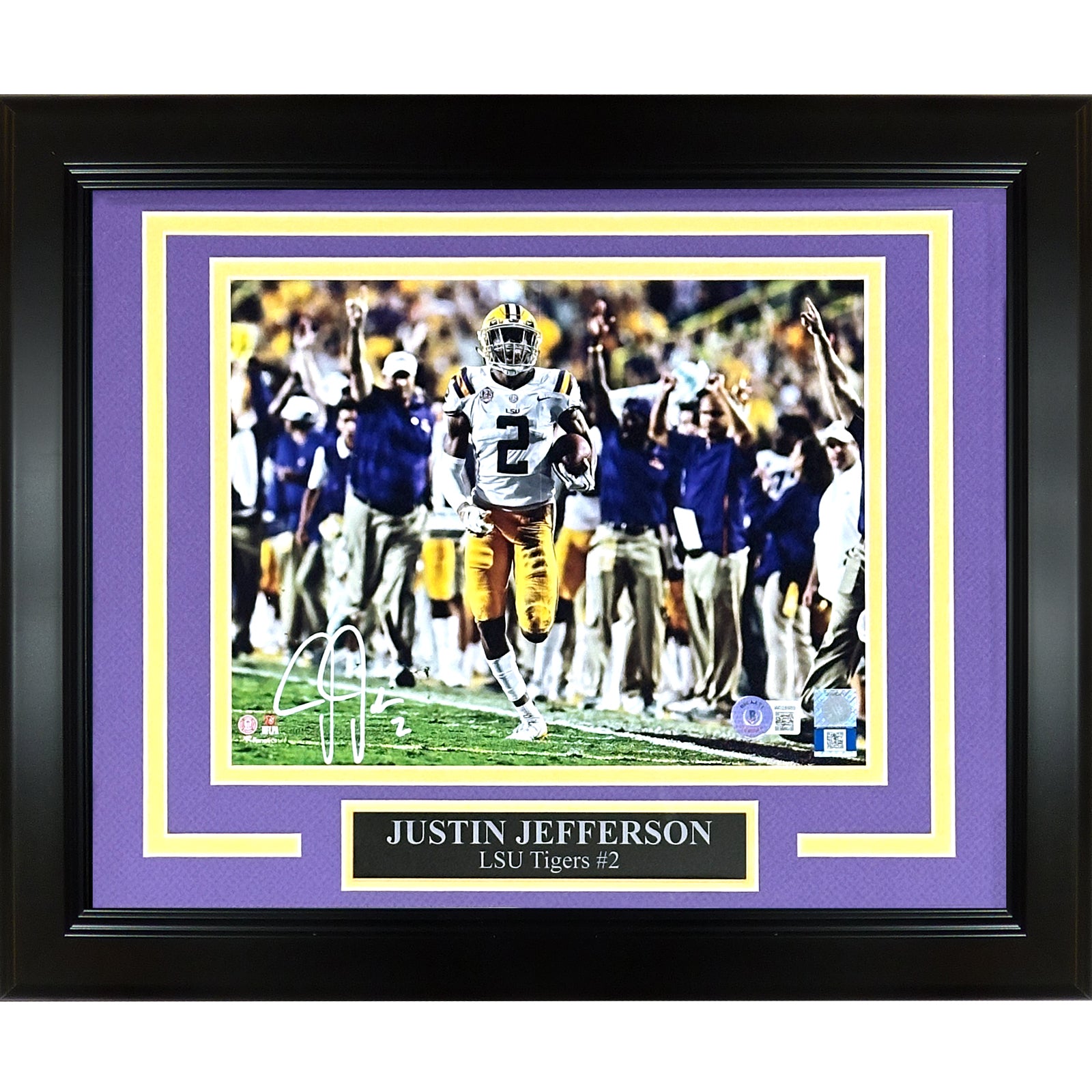 Justin Jefferson Autographed LSU Tigers Deluxe Framed 8x10 Photo - Beckett