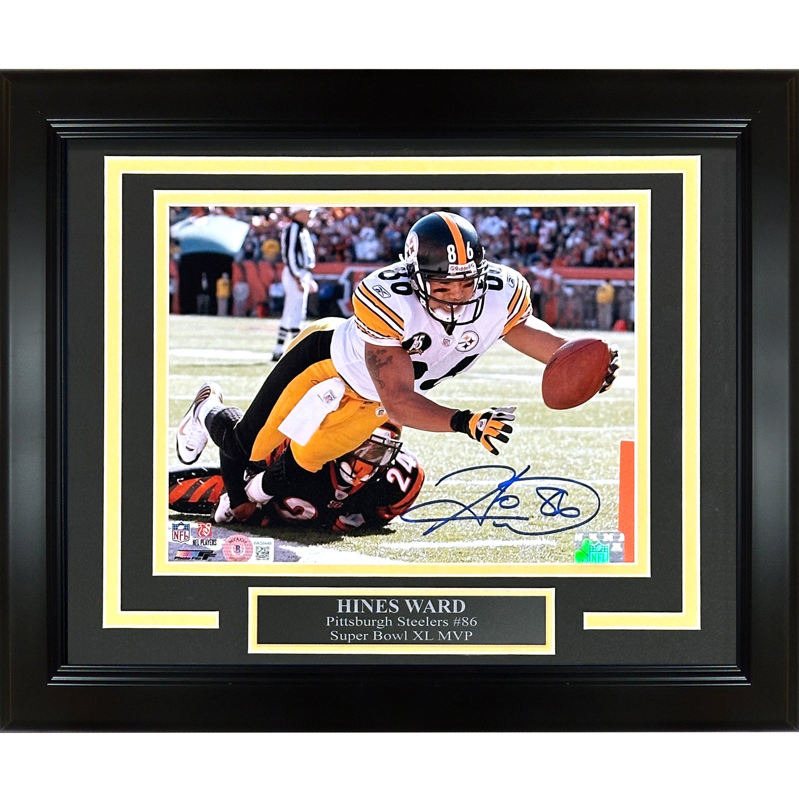 Hines Ward Autographed Pittsburgh Steelers Deluxe Framed 8x10 Photo - Beckett