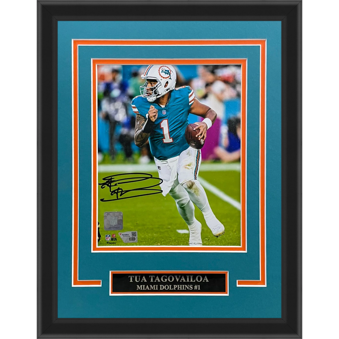 Tua Tagovailoa Autographed Miami Dolphins (Action) Deluxe Framed 8x10 Photo - Fanatics