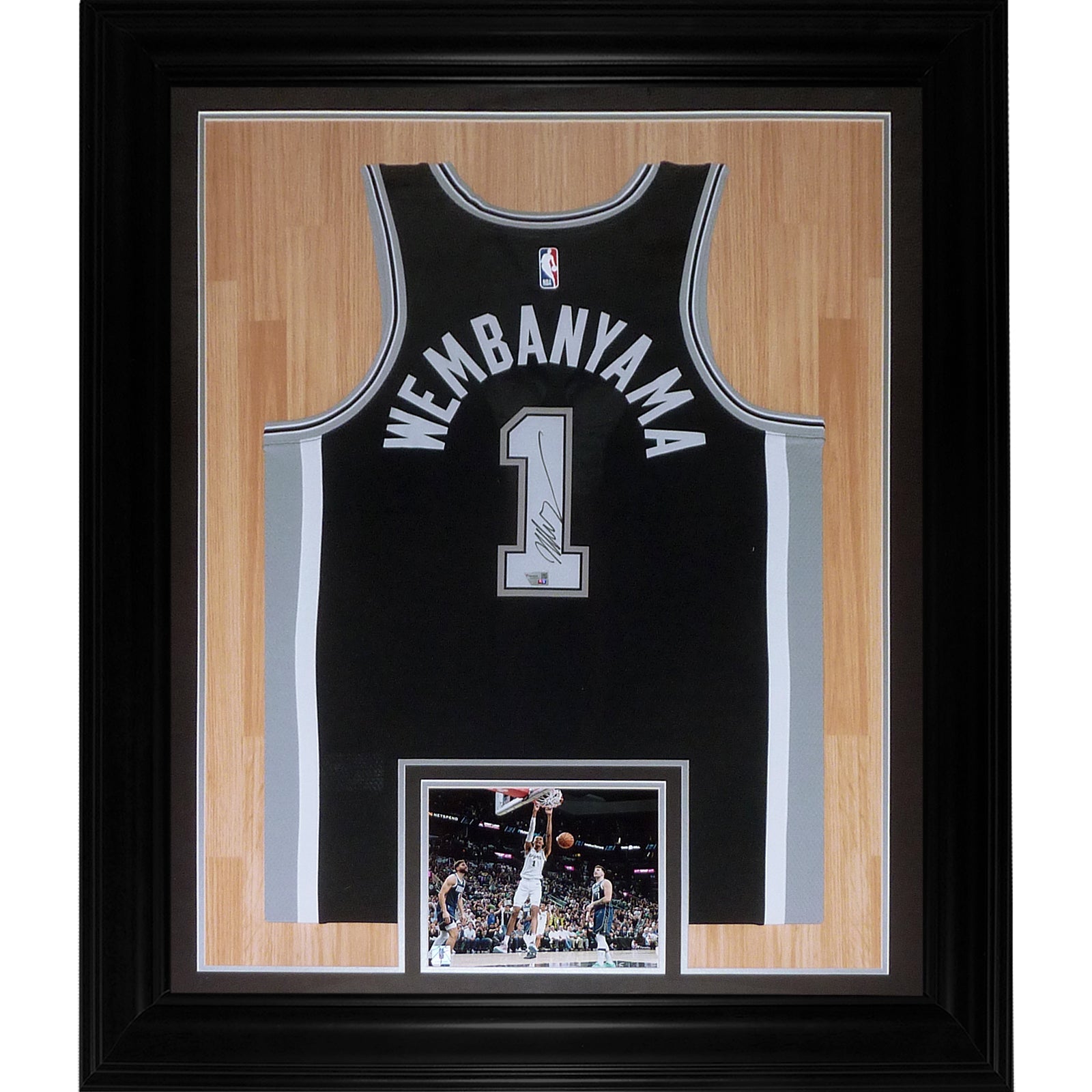 Victor Wembanyama Autographed San Antonio Spurs (Black #1) Nike Deluxe Framed Jersey - Fanatics