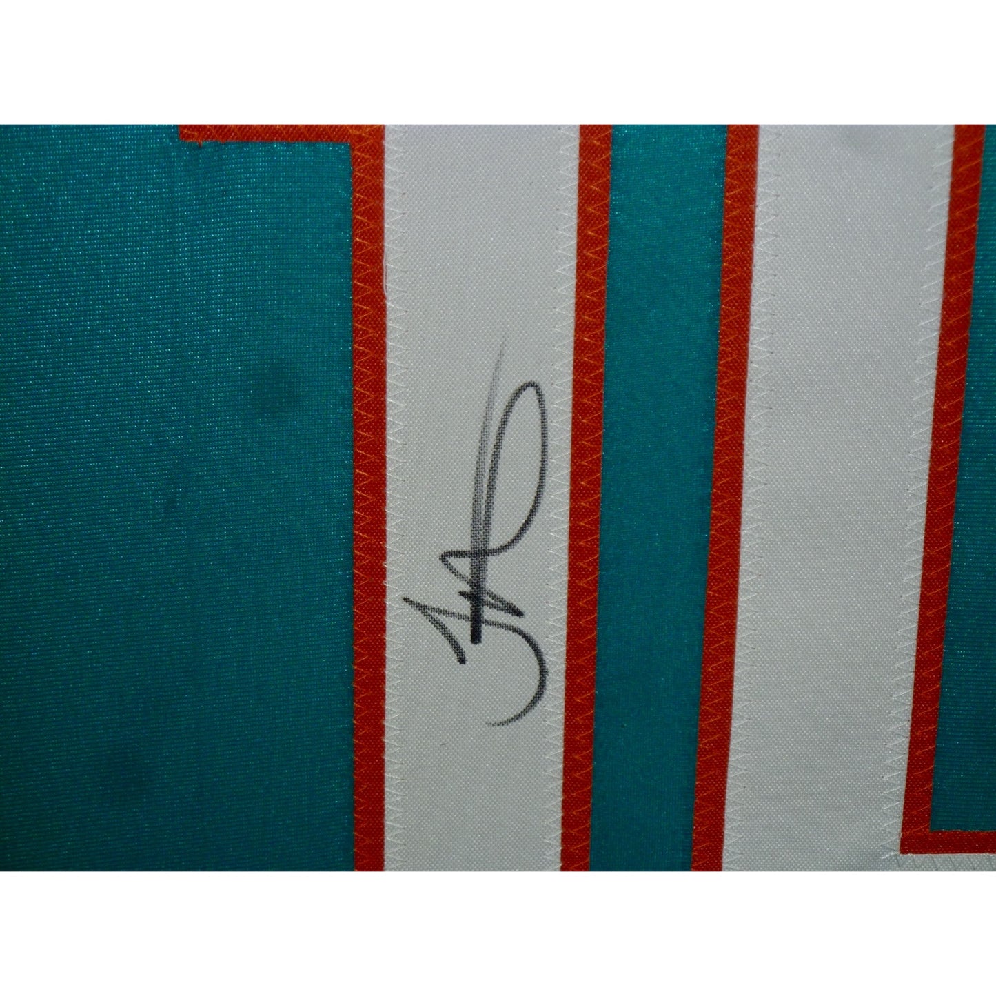 Tyreek Hill Autographed Miami Dolphins (Aqua #10) Jersey Display Frame - Beckett