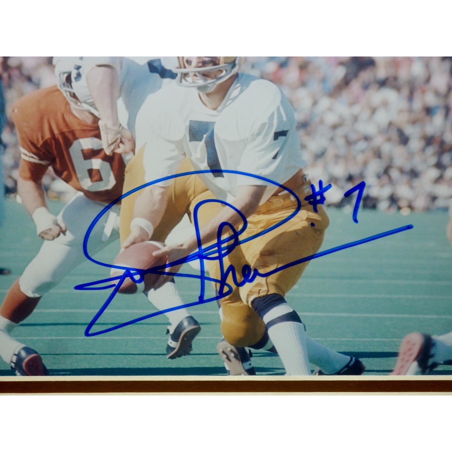 Joe Theismann Autographed Notre Dame Fighting Irish Deluxe Framed 8x10 Photo - Beckett