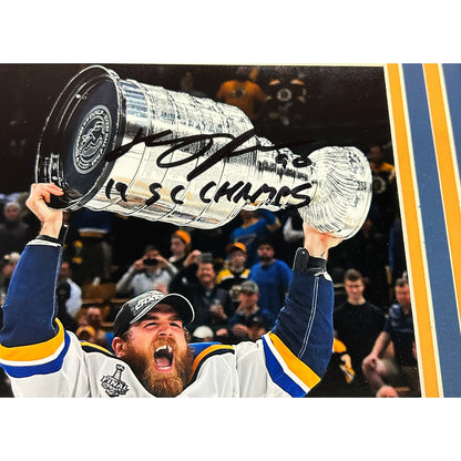 Ryan O'Reilly Autographed St Louis Blues (2019 Stanley Cup Trophy) Deluxe Framed 8x10 Photo - JSA