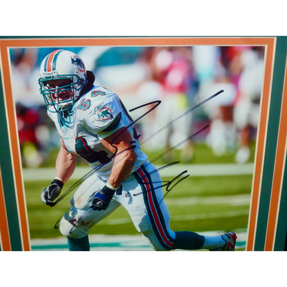 Zach Thomas Autographed Miami Dolphins Deluxe Framed 8x10 Photo - JSA