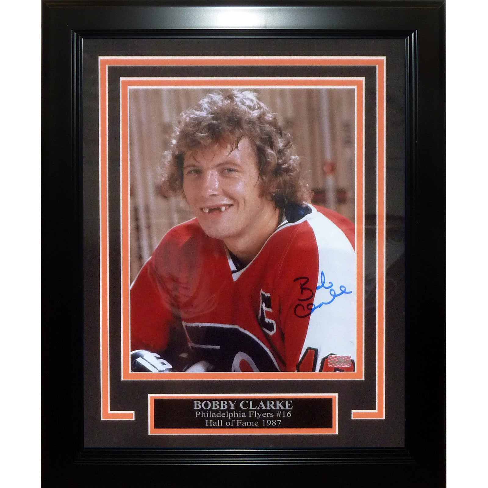 Bobby Clarke Autographed Philadelphia Flyers Deluxe Framed 8x10 Photo