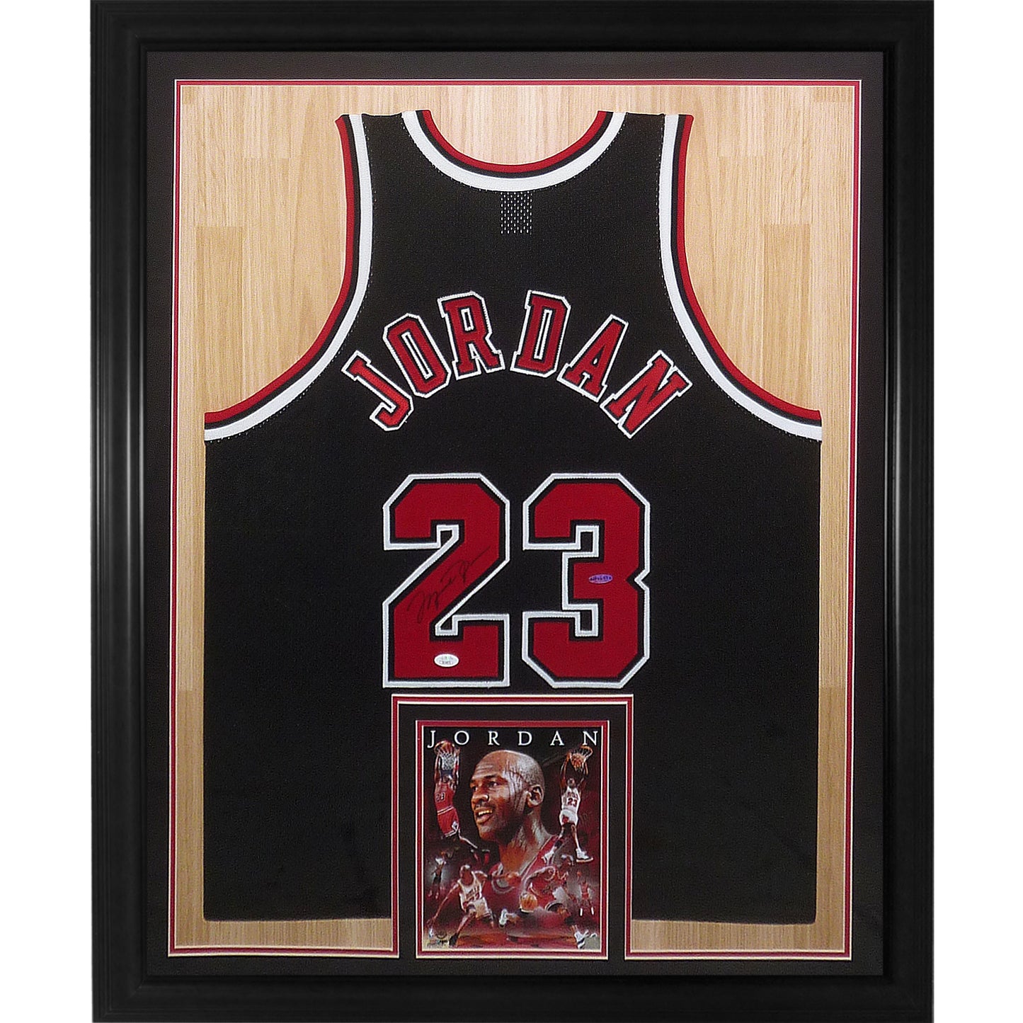 Autographed Chicago Bulls Michael Jordan White Nike Jersey with