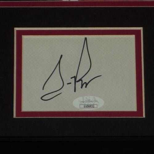 Scottie Pippen Autographed Signed Framed Chicago Bulls Jersey 