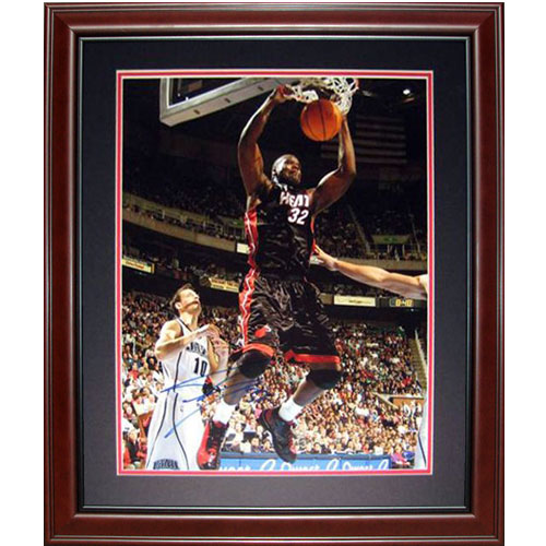 Dwyane Wade Autographed Miami Heat (Red #3) Deluxe Framed Jersey - Fanatics